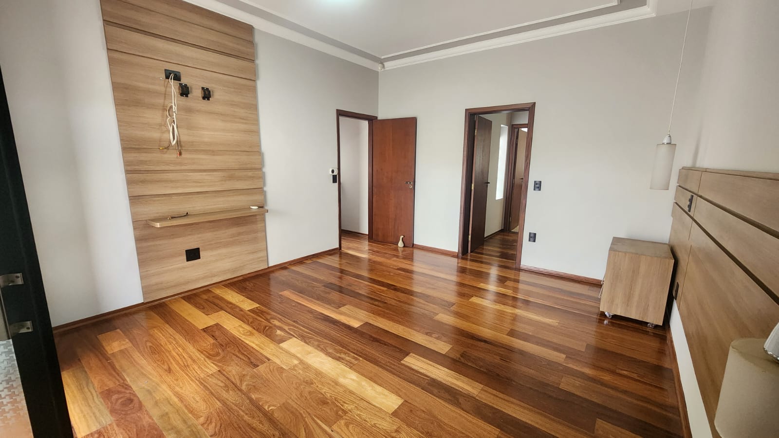 WhatsApp Image 2025-09-26 at 10.45.43 (4)