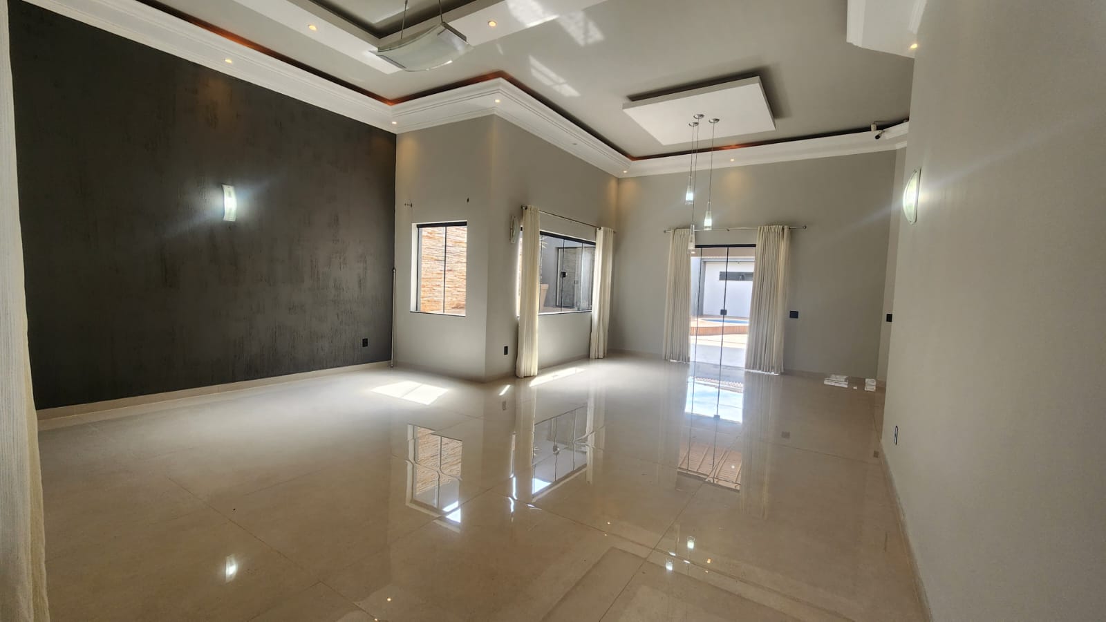 WhatsApp Image 2025-09-26 at 10.45.48 (3)