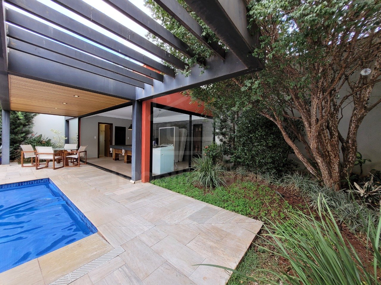 Casa à venda no Jardim Diamante com 3 suítes (24)