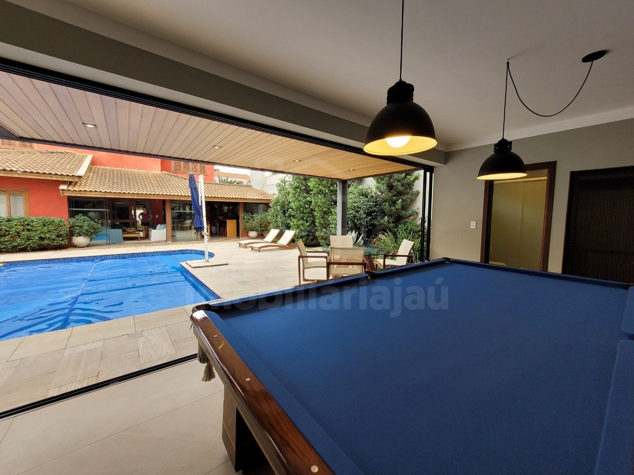 Casa à venda no Jardim Diamante com 3 suítes (25)