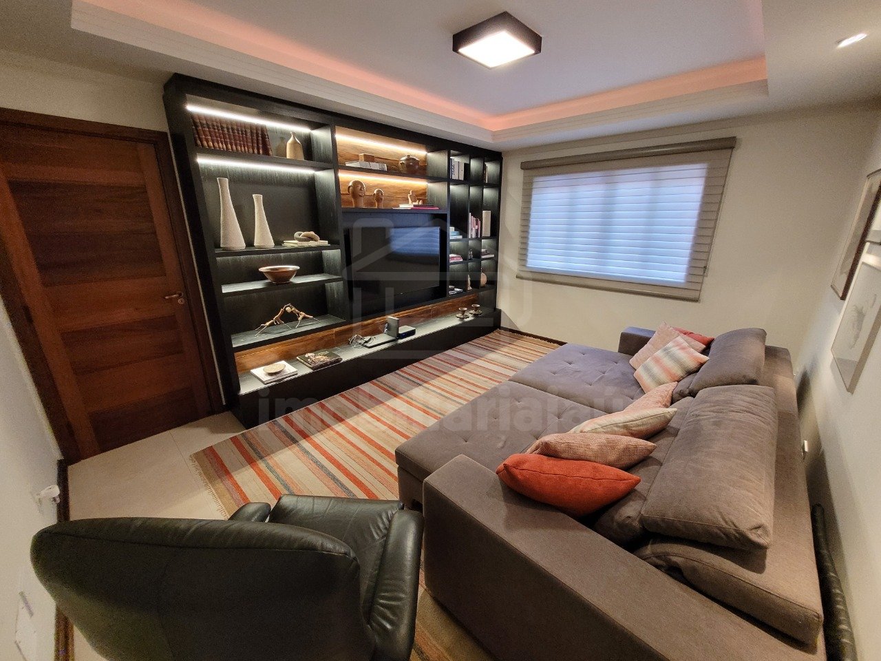 Casa à venda no Jardim Diamante com 3 suítes (28)