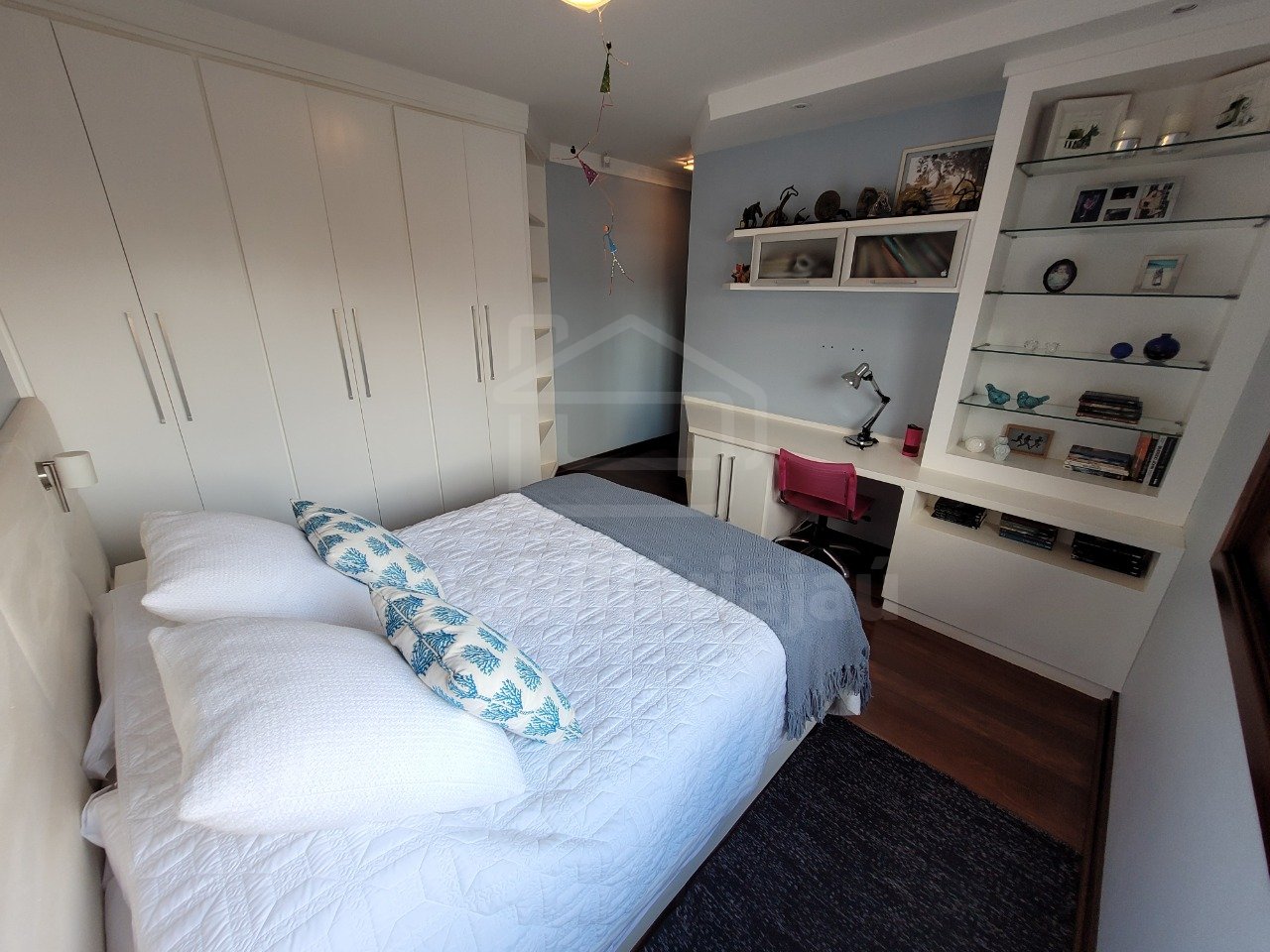 Casa à venda no Jardim Diamante com 3 suítes (34)