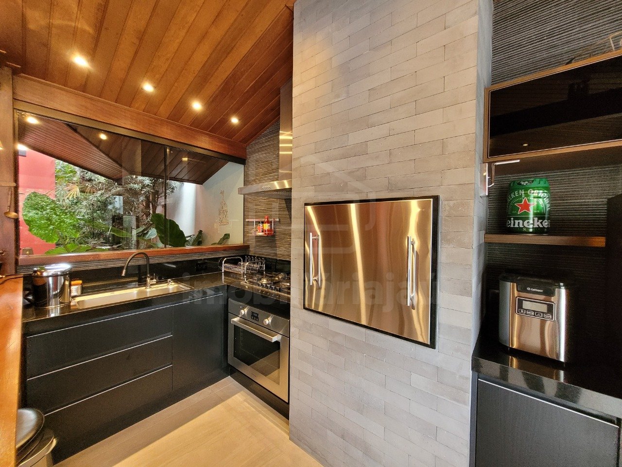 Casa à venda no Jardim Diamante com 3 suítes (49)