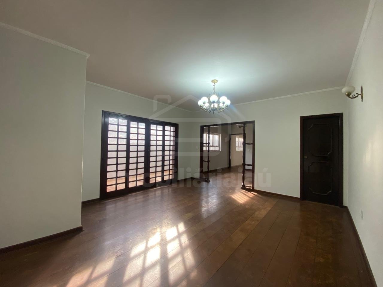 casa a venda no Jardim Maria Luiza i (10)