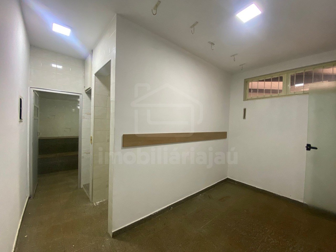 casa a venda no Jardim Maria Luiza i (25)