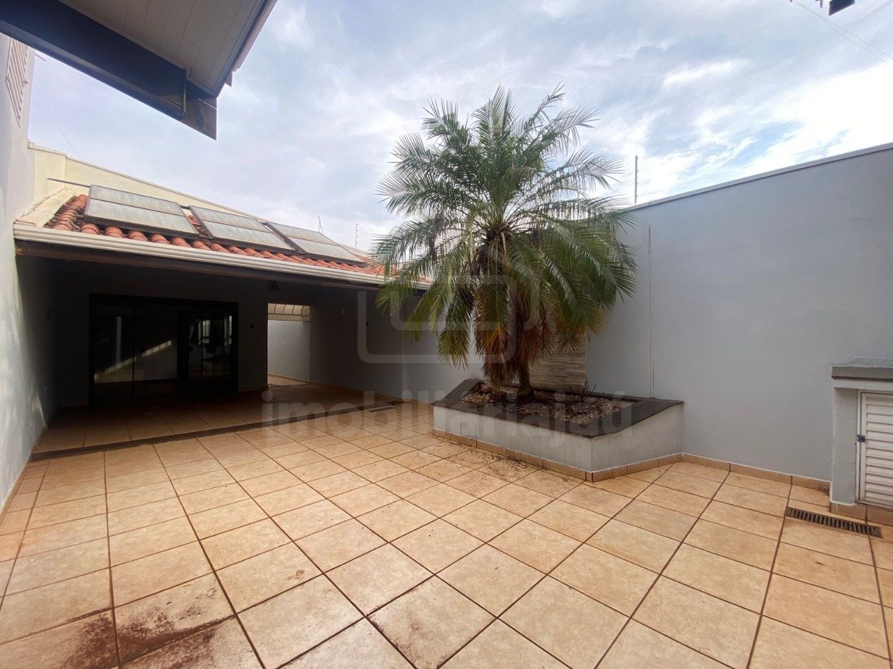 casa a venda no Jardim Maria Luiza i (29)