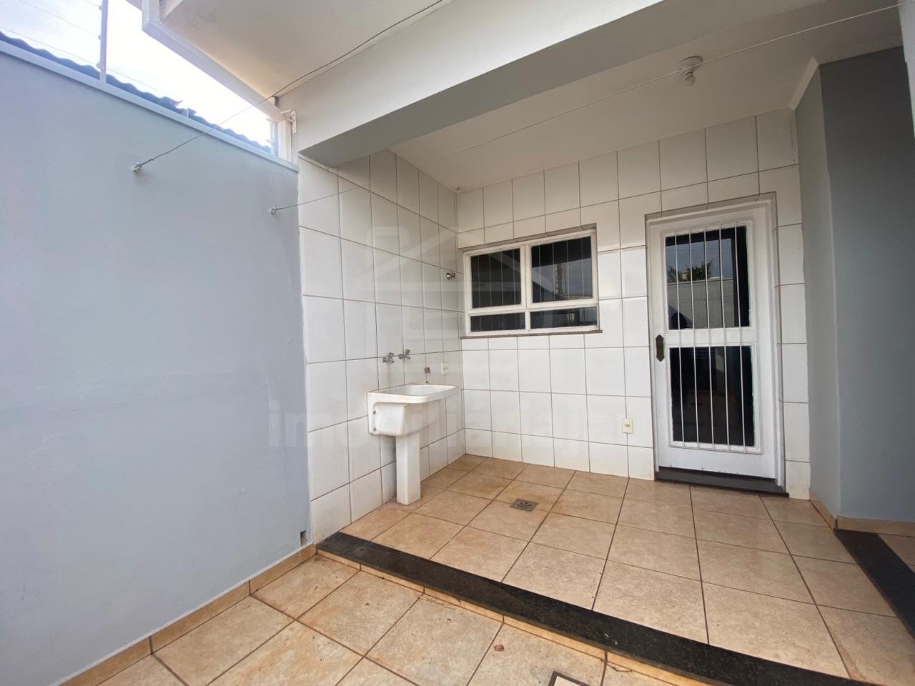 casa a venda no Jardim Maria Luiza i (42)