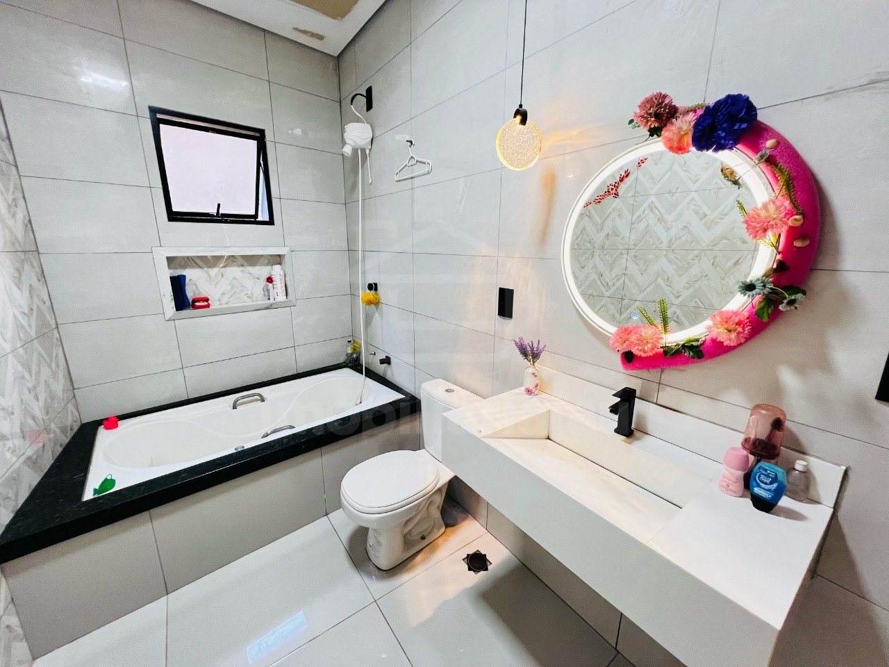 casa a venda no condominio flamboyant (10)