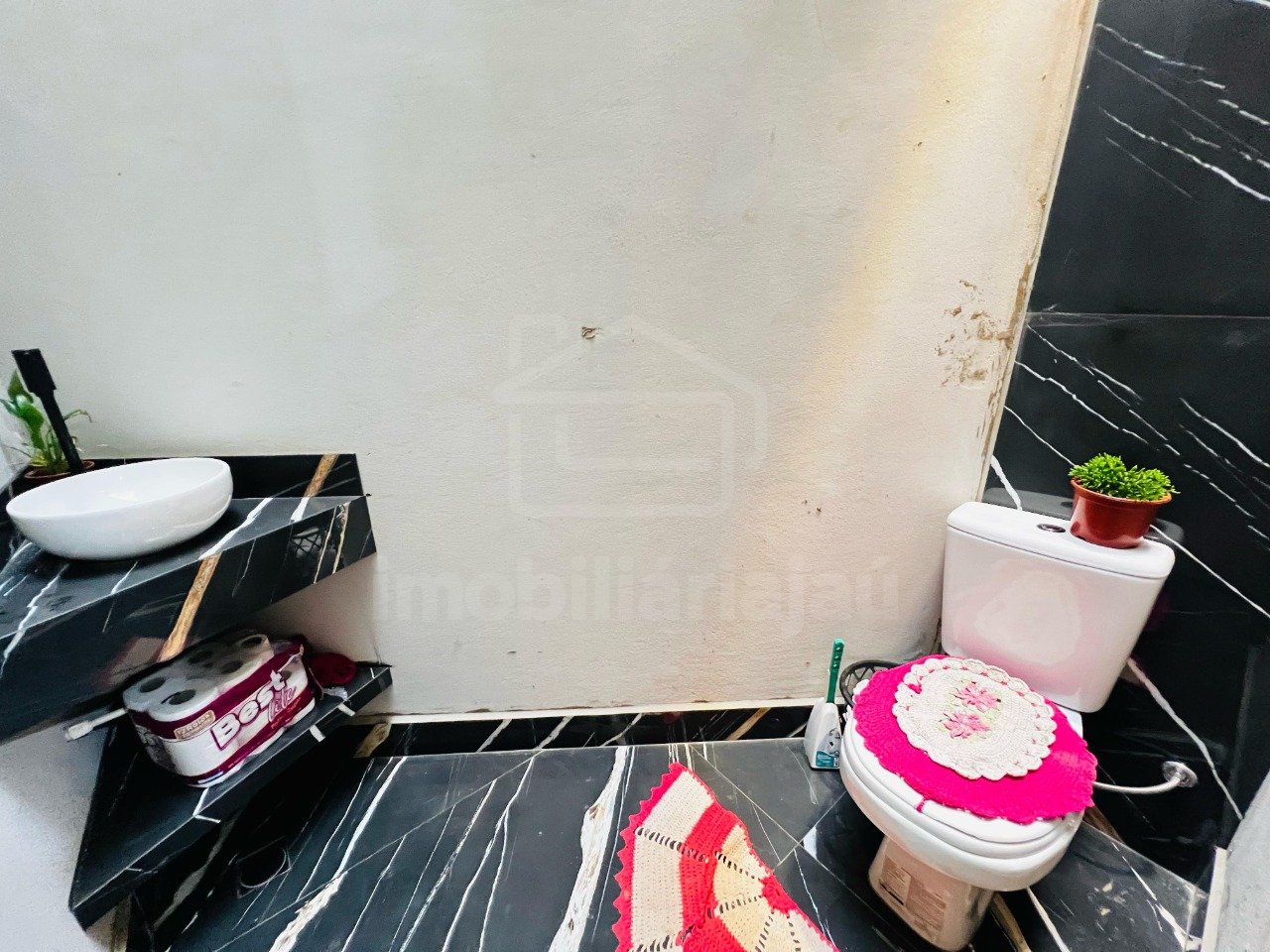 casa a venda no condominio flamboyant (12)