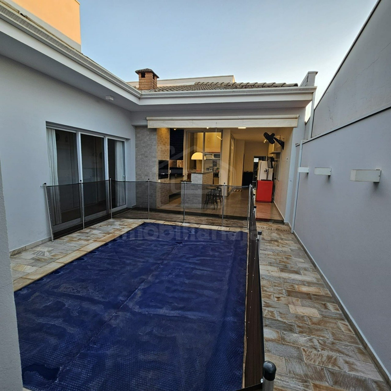 casa no condominio flamboyant a venda (2)