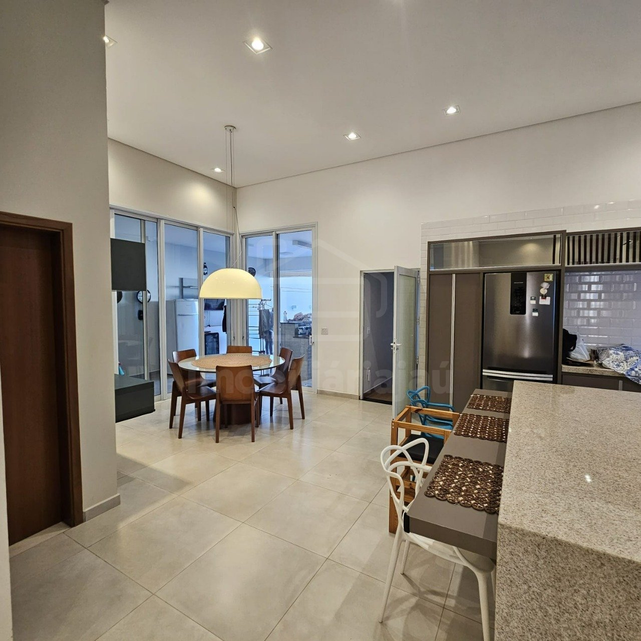 casa no condominio flamboyant a venda (7)