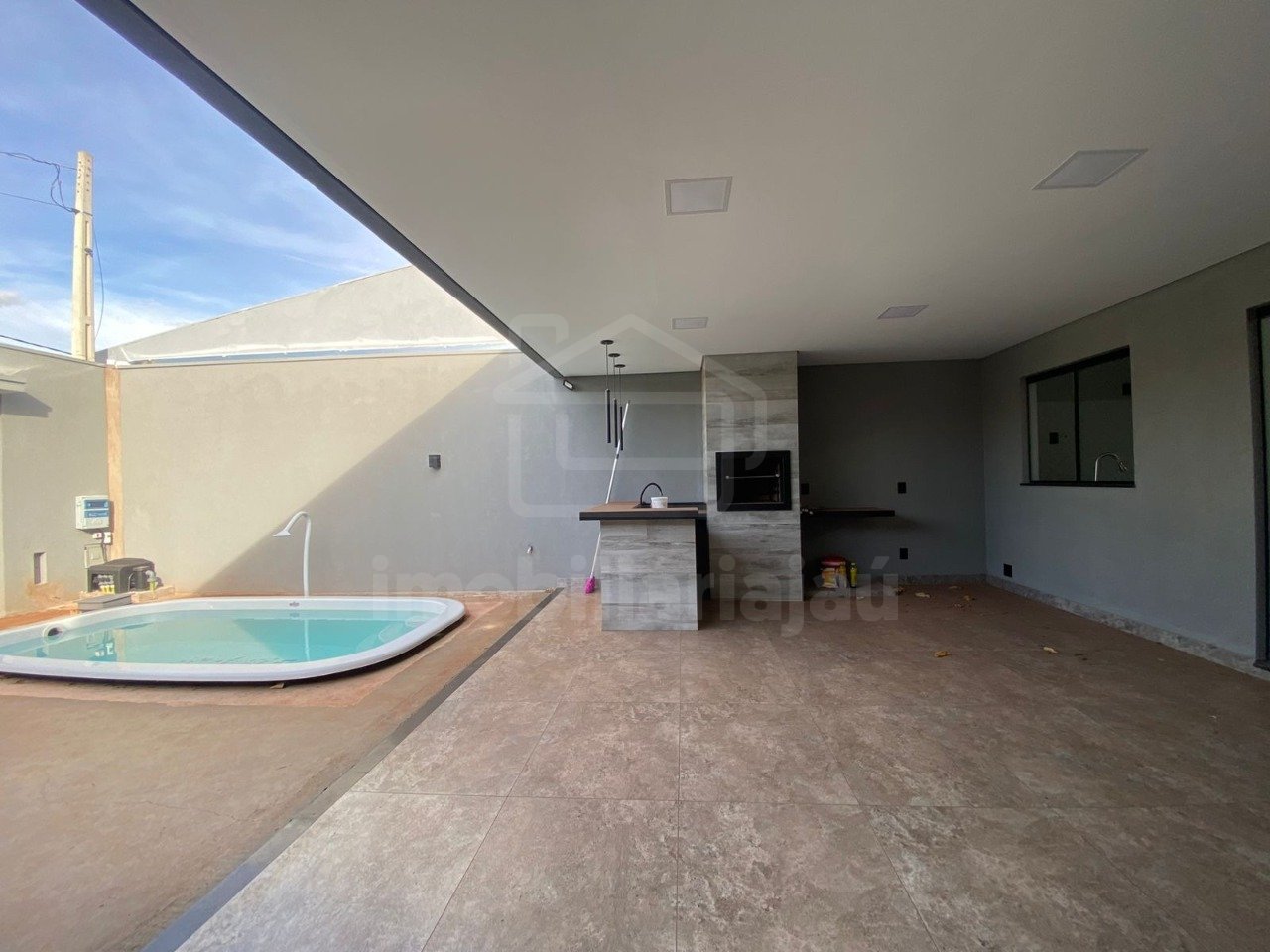 edicula a venda com 2 quartos (1)