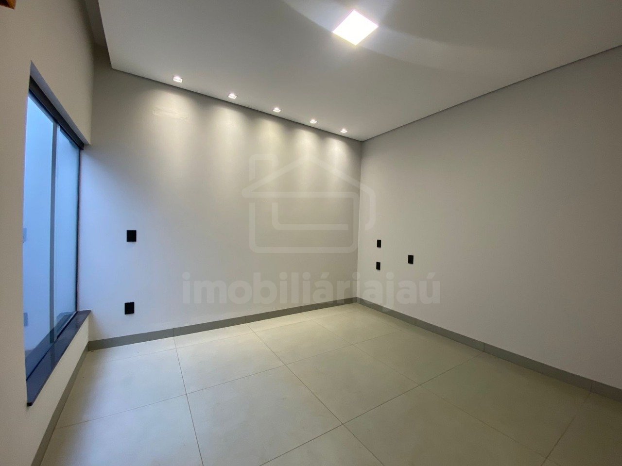 edicula a venda com 2 quartos (10)