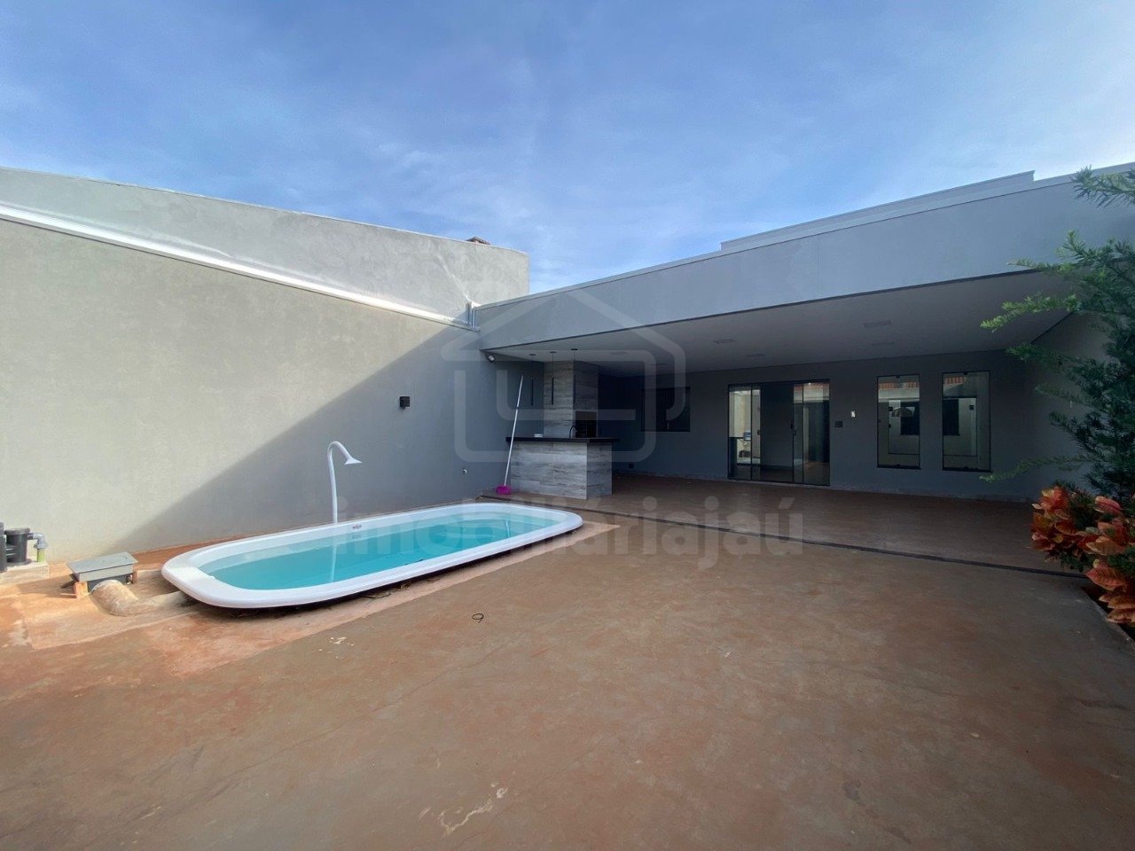 edicula a venda com 2 quartos (2)