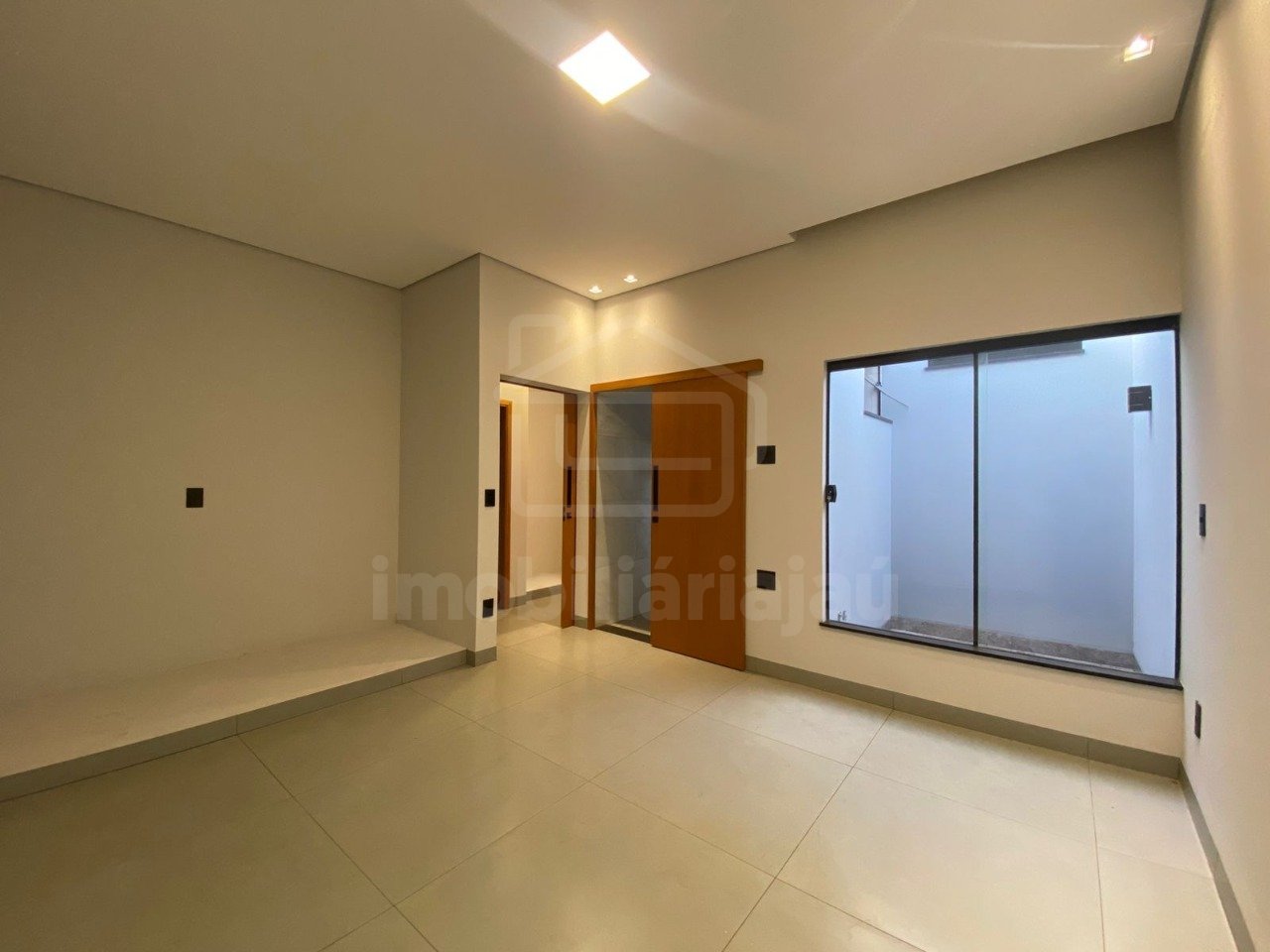 edicula a venda com 2 quartos (9)