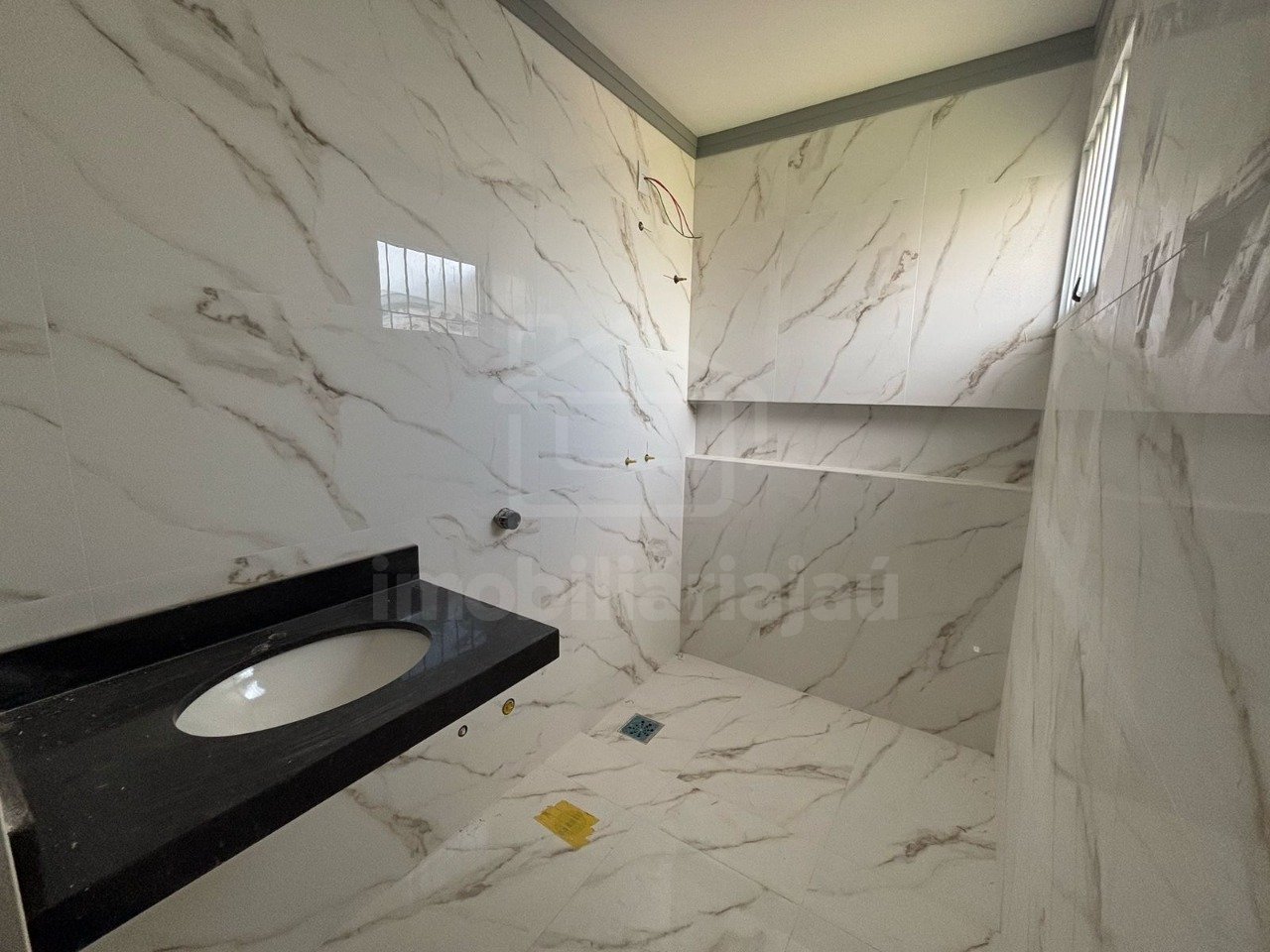 ie8lZI24l6831_1478667c1b3d91aed4