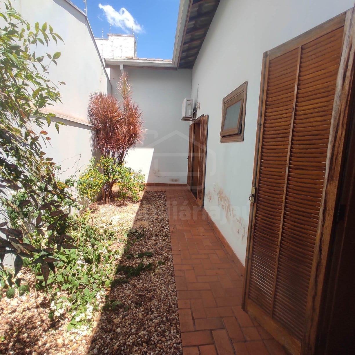 Casa a venda no Jardim Sao Francisco em Jau (4)